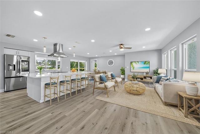 1358 Sheffield WAY, Fort Myers, FL 33919