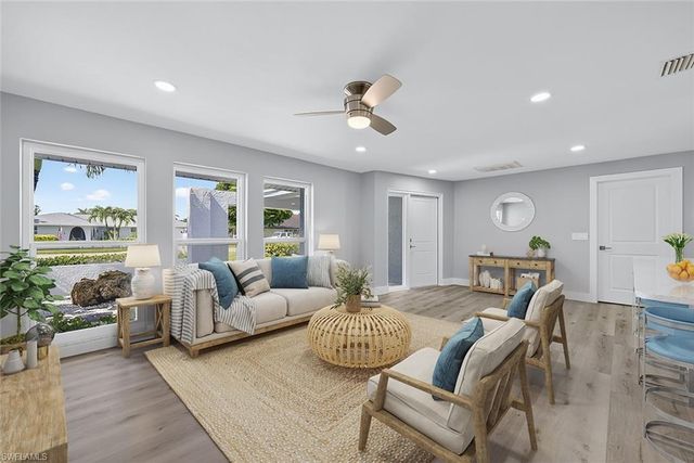 1358 Sheffield WAY, Fort Myers, FL 33919