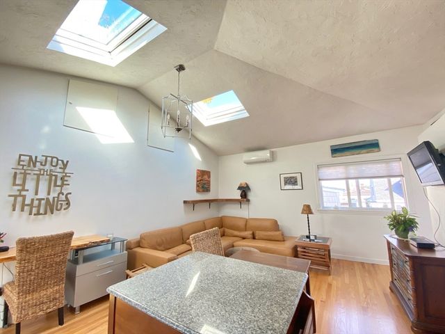 22 Sherman Ave, Nahant, MA 01908