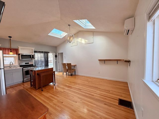 22 Sherman Ave, Nahant, MA 01908