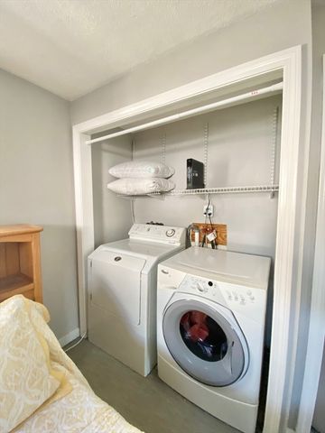 22 Sherman Ave, Nahant, MA 01908