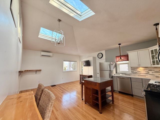 22 Sherman Ave, Nahant, MA 01908