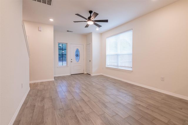 25012 Armagh Street, Hempstead, TX 77445