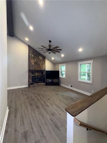4508 Lost Mountain Court, Powder Springs, GA 30127
