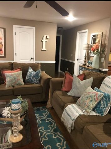 330 Meredith Drive, Town Creek, AL 35672