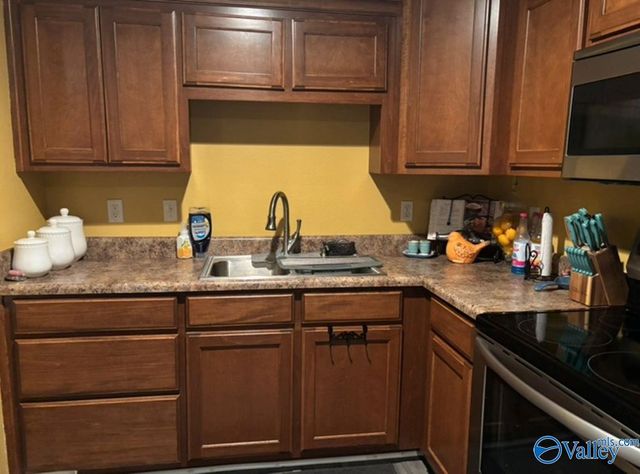 330 Meredith Drive, Town Creek, AL 35672