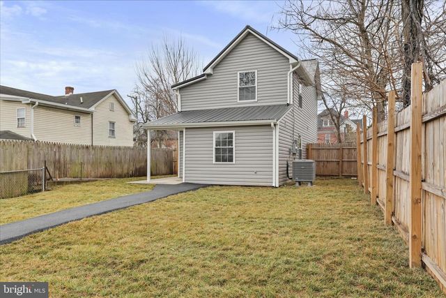 674 WINCHESTER AVE, Martinsburg, WV 25401