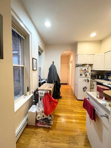 29 Anderson Street 2, Boston, MA 02114