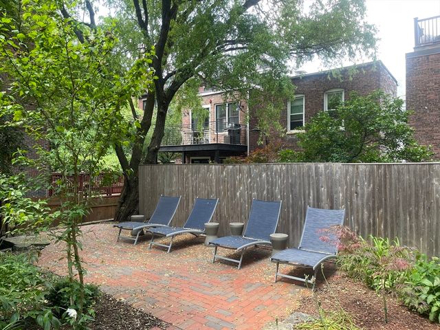 29 Anderson Street 2, Boston, MA 02114