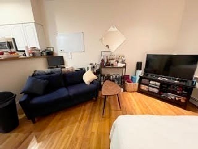 29 Anderson Street 2, Boston, MA 02114