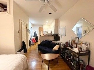 29 Anderson Street 2, Boston, MA 02114