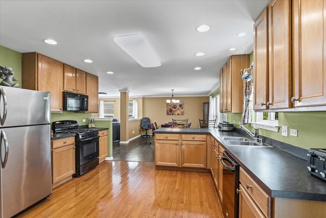 3816 Tickseed Drive, Zion, IL 60099