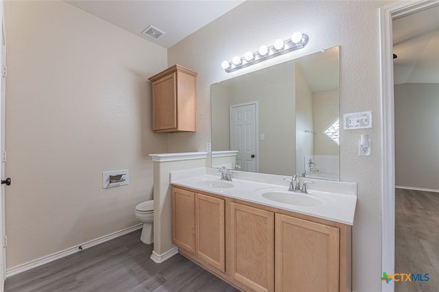 5001 Bridgewood Drive, Killeen, TX 76549