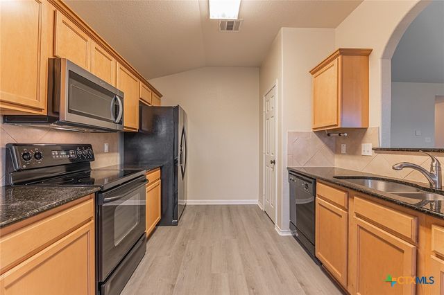 5001 Bridgewood Drive, Killeen, TX 76549
