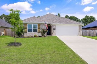 2638 Suncrest Avenue, Springdale, AR 72764