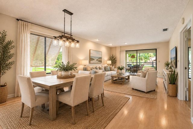 10101 Mangrove Drive 201, Boynton Beach, FL 33437