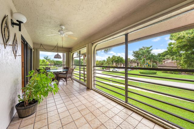 10101 Mangrove Drive 201, Boynton Beach, FL 33437