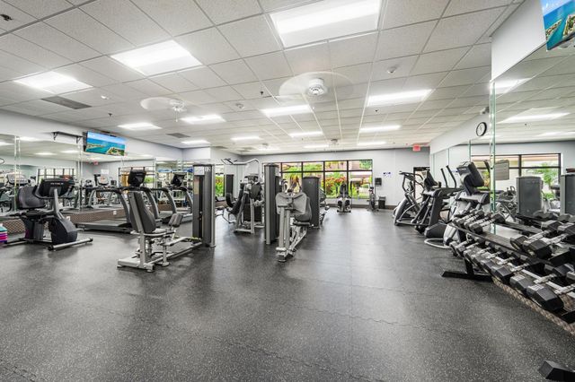10101 Mangrove Drive 201, Boynton Beach, FL 33437