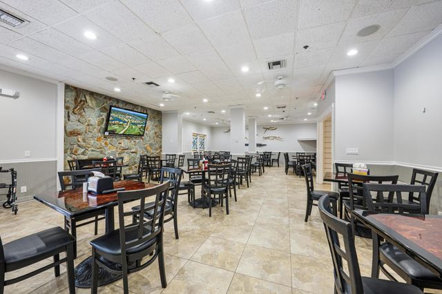 10101 Mangrove Drive 201, Boynton Beach, FL 33437