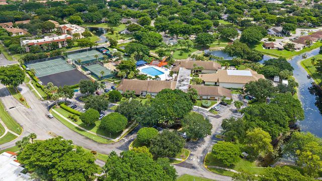 10101 Mangrove Drive 201, Boynton Beach, FL 33437
