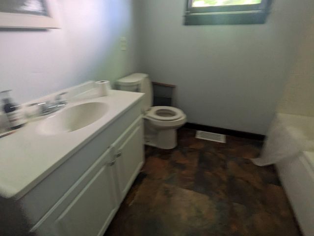 329 Highway Avenue, Ludlow, KY 41016