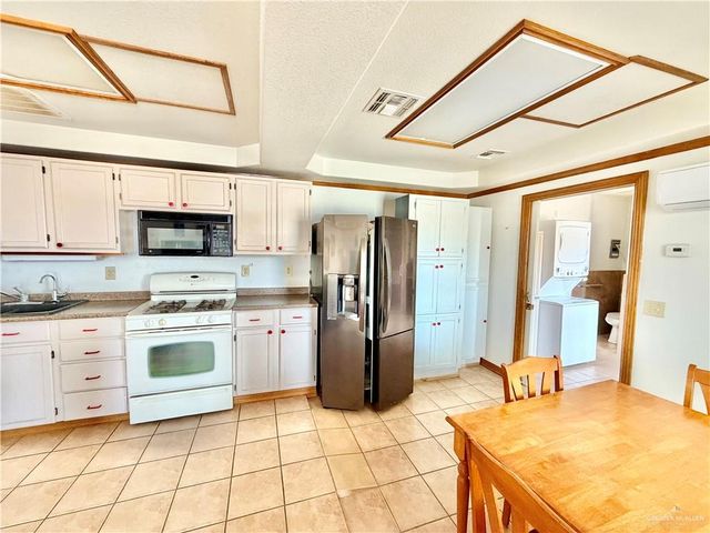 7515 Long Drive, Mission, TX 78572