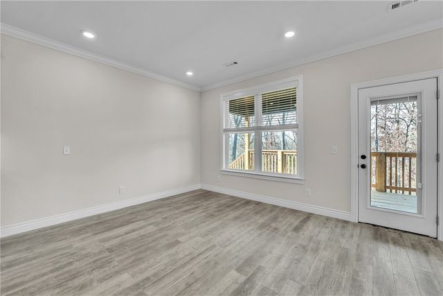 5 Burns Circle, Bella Vista, AR 72714