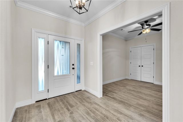 5 Burns Circle, Bella Vista, AR 72714