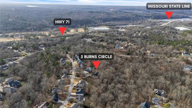 5 Burns Circle, Bella Vista, AR 72714