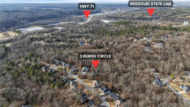 5 Burns Circle, Bella Vista, AR 72714