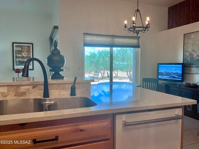 7117 S Oleander Lane, Hereford, AZ 85615