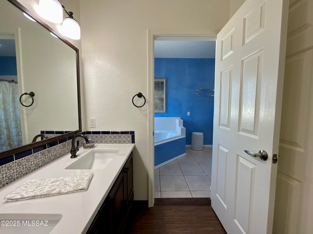 7117 S Oleander Lane, Hereford, AZ 85615