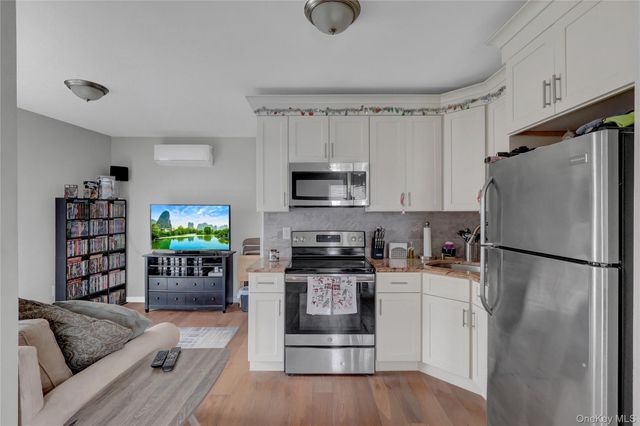 882 Hempstead Turnpike, Franklin Square, NY 11010