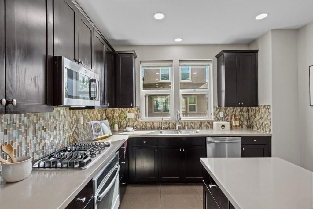 Image 28 of property listing at 795 Opie Court, San Jose, CA 95133