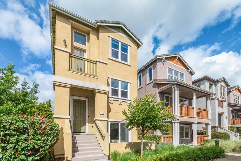 Image 9 of property listing at 795 Opie Court, San Jose, CA 95133