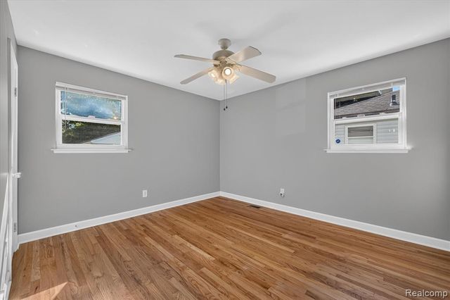 19360 Kinloch Street, Redford, MI 48240