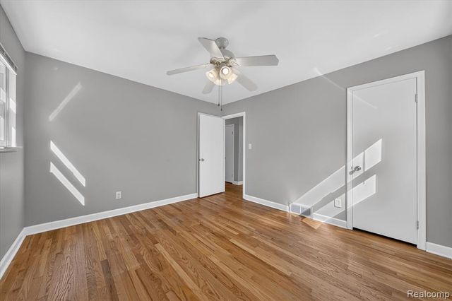 19360 Kinloch Street, Redford, MI 48240