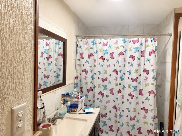 130 Plymouth Street, New Haven, CT 06504