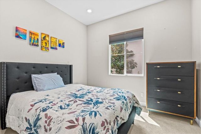 113 Source, Irvine, CA 92618