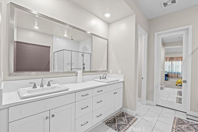 113 Source, Irvine, CA 92618