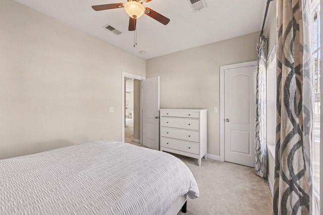 8471 Athens Way, North Charleston, SC 29420