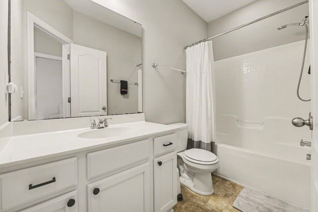 8471 Athens Way, North Charleston, SC 29420