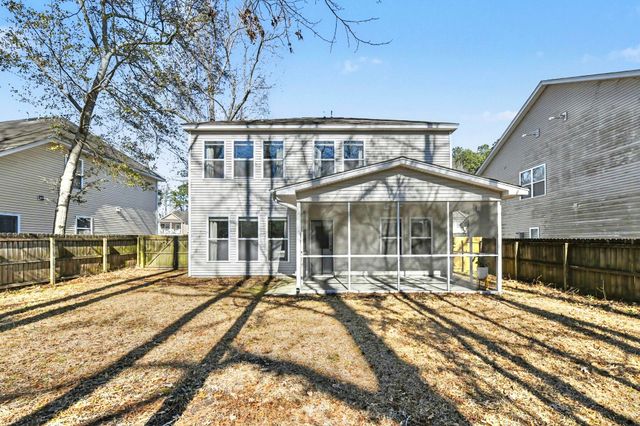 8471 Athens Way, North Charleston, SC 29420