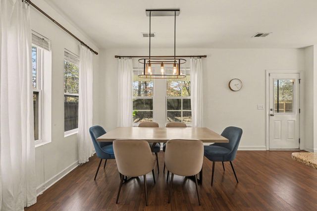 8471 Athens Way, North Charleston, SC 29420