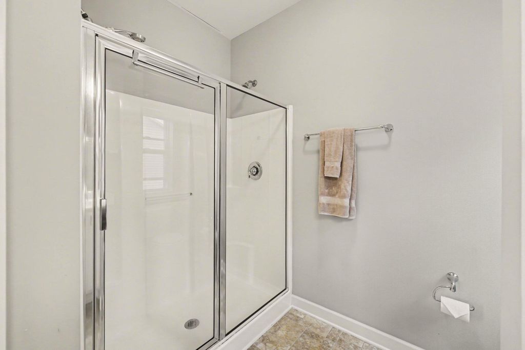 Image 19 of property listing at 8471 Athens Way, North Charleston, SC 29420