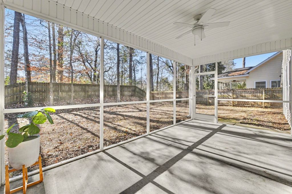 Image 28 of property listing at 8471 Athens Way, North Charleston, SC 29420