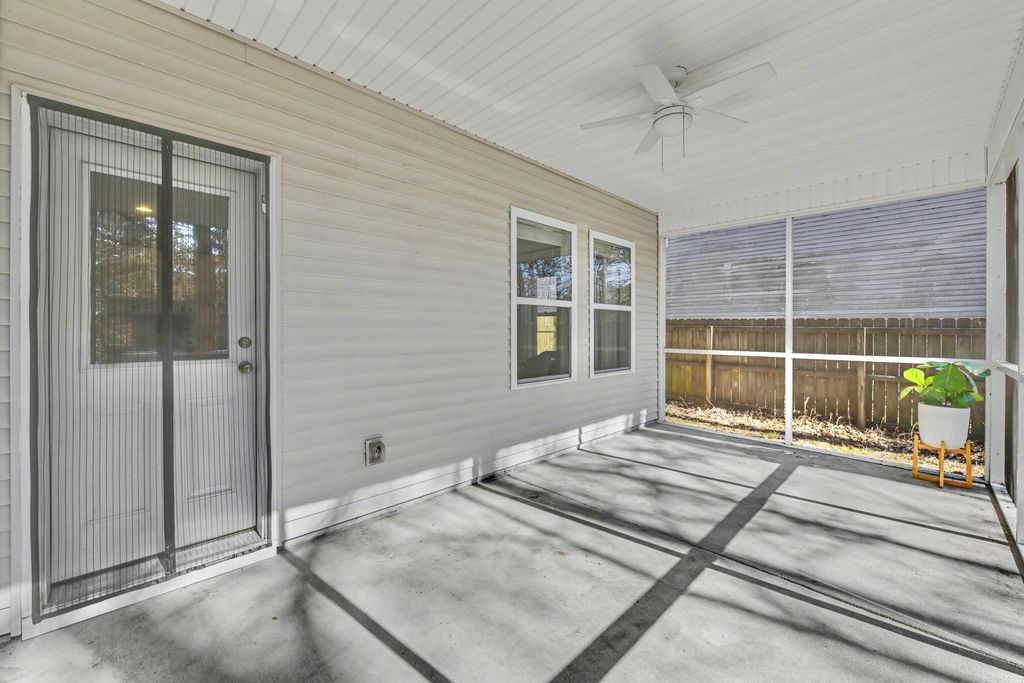 Image 29 of property listing at 8471 Athens Way, North Charleston, SC 29420