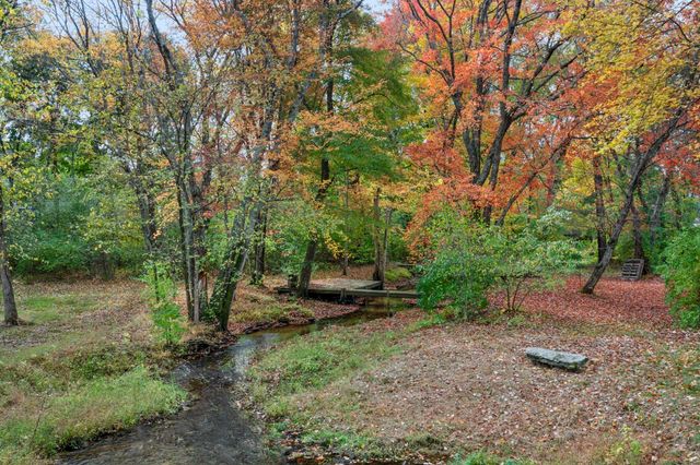 84 Elm St, Blackstone, MA 01504