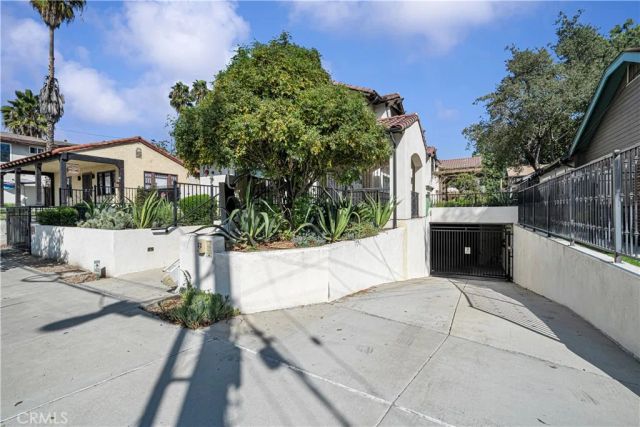 262 N Wilson Avenue 104, Pasadena, CA 91106