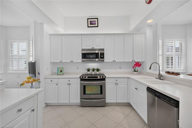 410 Flagship DR 1201, Naples, FL 34108